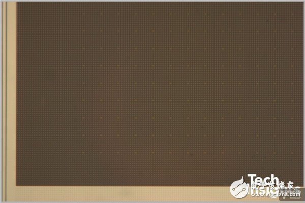 蘋果iPhone8 Plus專業(yè)拆解報(bào)告：X光照深入IC細(xì)節(jié)